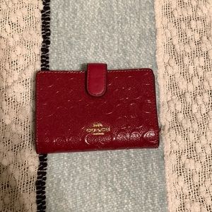 Coach medium zip wallet in signature leather
